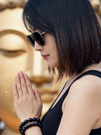 随心洒脱做自己,谁也定义不了你,爱财爱己咱们风声水起#爱财爱己风生水起