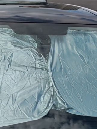 夏季汽车遮阳挡,钛银加厚材质,能够轻松做到密不透光#汽车遮阳挡 #汽车用品#遮阳防晒