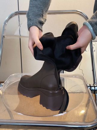 #秒变大长腿 #好鞋推荐 #软底软面穿上超舒服 #脚宽脚胖都可以 #靴子