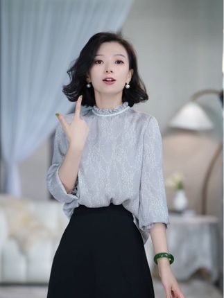 西子/优雅气质桑蚕丝木耳领钉珠蕾丝印花灰色衬衣/SYBH2189#女神穿搭