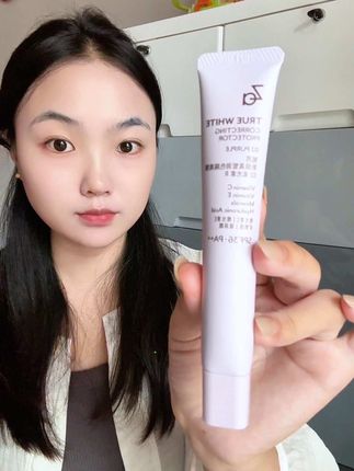懒得化妆又想要拥有好气色的!一定要试试#Za 家的素颜霜!#素颜霜 #清透自然 #za美白隔离霜 #Za隔离