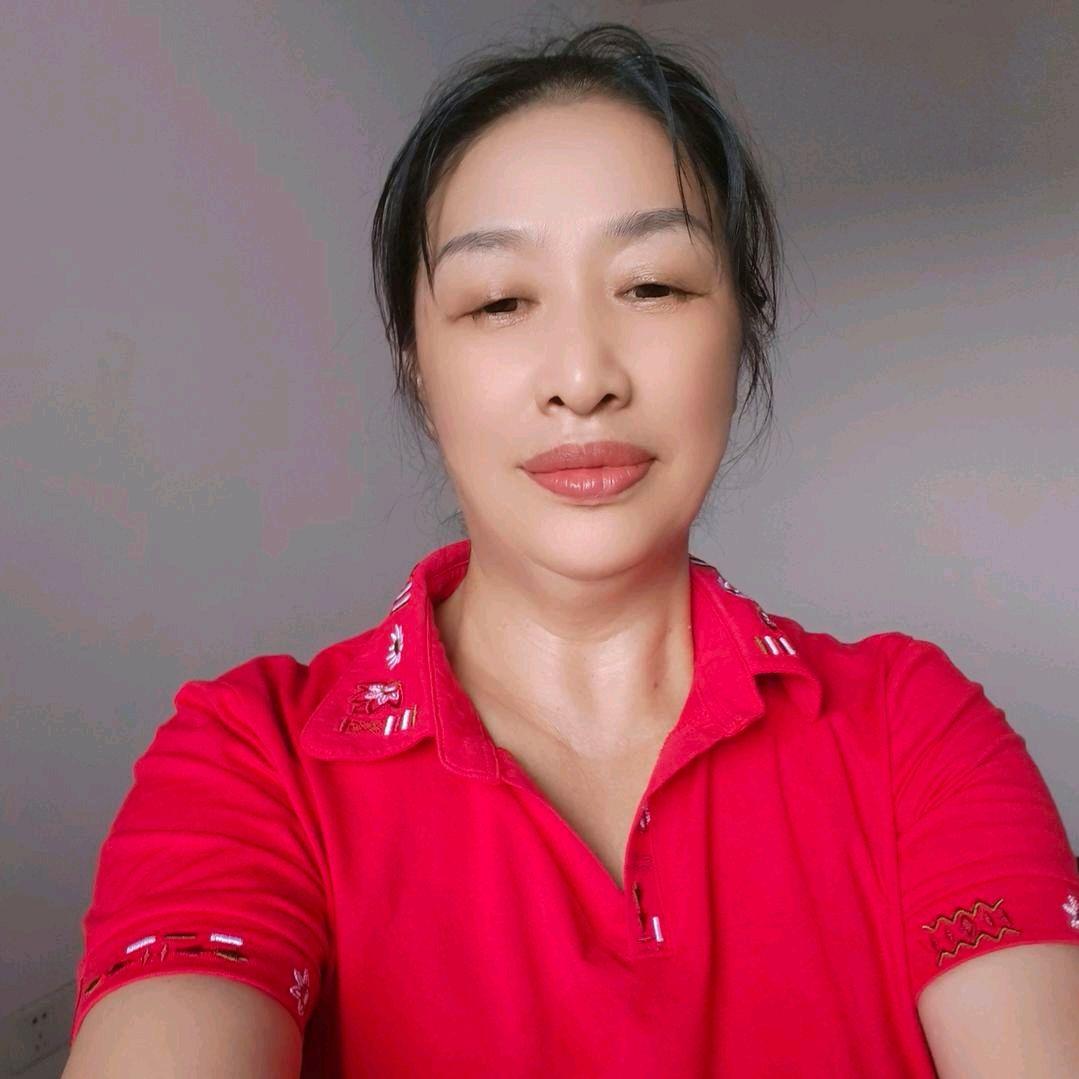 我很喜欢这套衣服,真好看,面料可以,质量好,效果穿上身挺好看的。 #我在抖音买买买