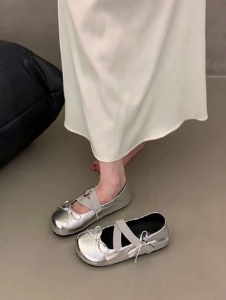 #新款女鞋 #美鞋推荐 #显瘦身材穿搭 #单鞋 #软底小单鞋 秋季新款软底软面不累脚小单鞋芭蕾舞单鞋