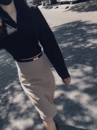 “ 真心很廉价,不信你去市场问问, 老板都会和你说: 你真心想要,给你便宜点。! #穿搭 #高级感穿搭