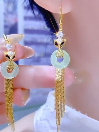 #创作灵感 #时尚饰品 #最美的饰品 #时尚耳环 #网红饰品耳环