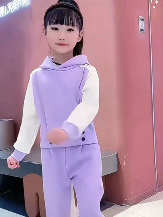 #上热门 女童冬季2025新款6-14岁时尚休闲连帽套装加绒加厚女童秋款套装#秋季新款 #生女儿就是用来打扮的