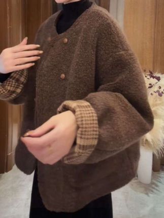 拼接香风新款时尚秋冬格子小个子内胆上衣羊羔加厚外套#外套穿搭 #秋冬穿搭 #保暖穿搭 #女装穿搭