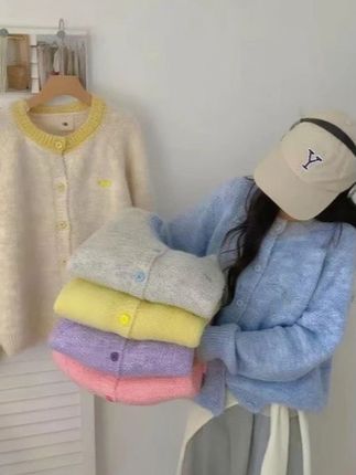 韩系复古针织开衫女秋季新款设计感小众百搭软糯毛衣外套#韩系#复古#针织衫#设计感#气质