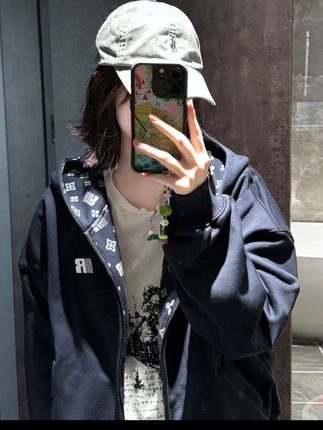 灰色外套真的好好看 #卫衣穿搭 #卫衣控 #开衫外套 #潮牌男女同款 #今天穿什么