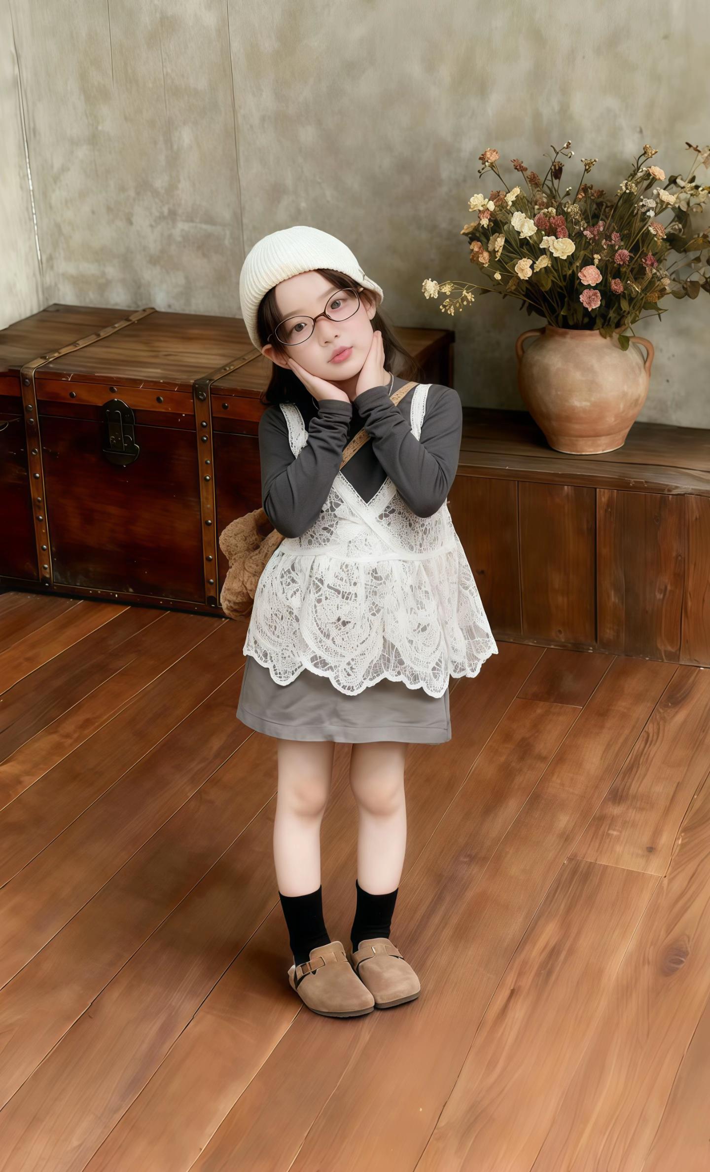甜甜的,甜到了我的心巴上~#高品质童装 #生女儿就要这样穿 #女童穿搭 #女童套装 #生女儿就是用来打扮的