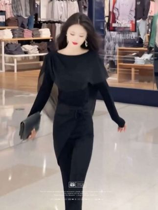 #穿搭 #高级感穿搭 #新衣服可以治愈各种不开心 #女人味穿搭 #优雅气质