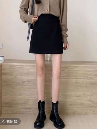 #上热门🔥 #【黑色毛呢a字半身裙秋冬2024新款韩版高腰显瘦简约纯色包臀短裙女】#好物推荐🔥 #高腰显瘦半身裙 #毛呢半身裙 #时尚穿搭