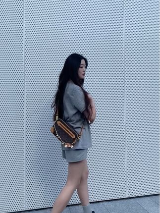 你的幸福就在下一刻#lv #lv开口笑 #开口笑相机包 #包包 #包包控每天更新