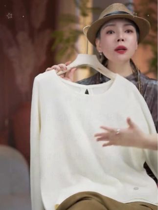 #薄款上衣 #设计感上衣 #女装 #视频同款@抖音小助手 @DOU+小助手