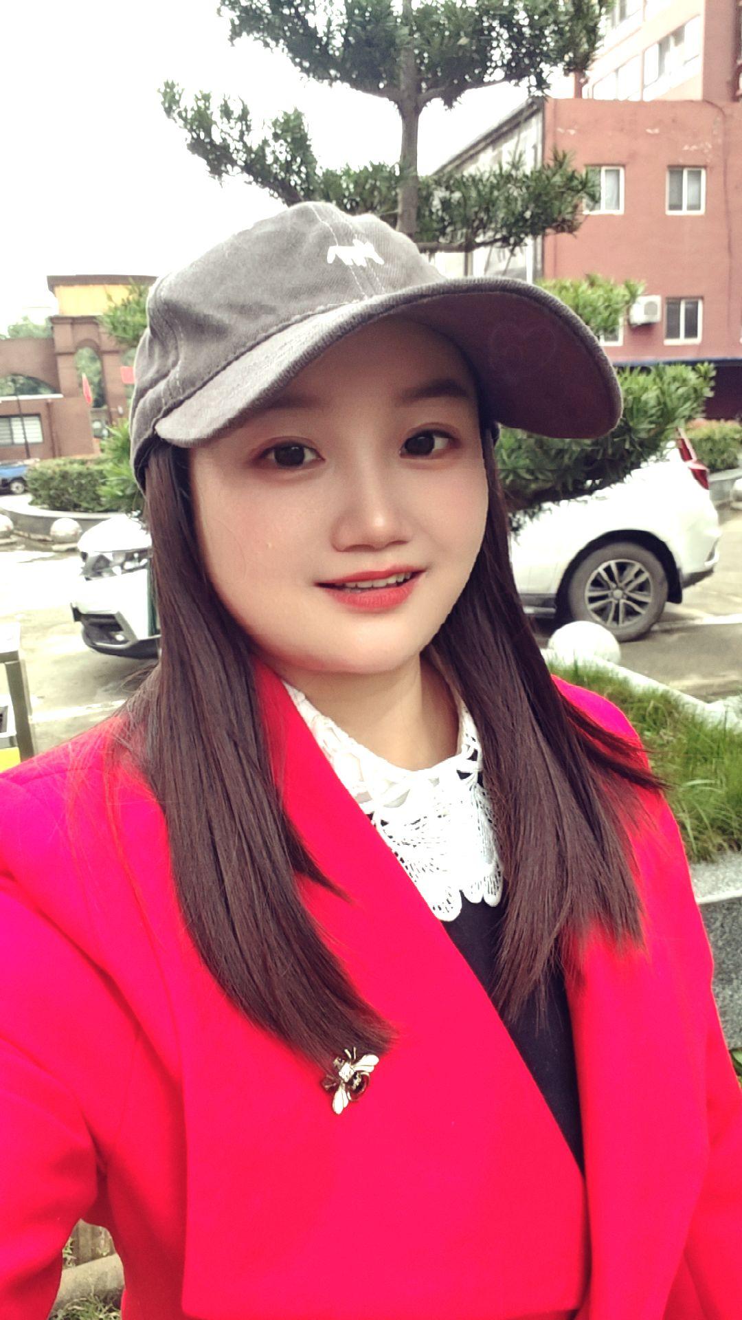 #上热搜 #记录生活 #好不好看你们说了算 #日常生活 #帽子控小姐姐