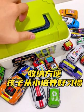 便携且带收纳的合金回力车,快给孩子安排上吧~#玩具车 #合金回力车 #孩子的快乐 #铁皮玩具车 #小汽车模型