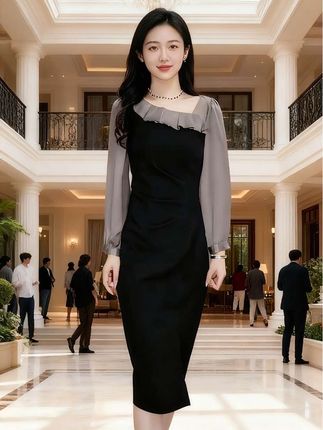 #秋季气质时尚设计感连衣裙 #拼接减龄收腰显瘦裙子 #气质显瘦穿搭 #轻熟穿搭 @DOU+小助手