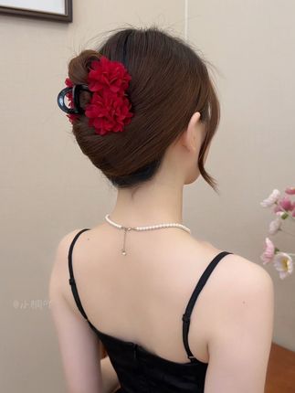 双生花抓夹太美了,盘发,高马尾低马尾都轻松get#抓夹用法 #网红发饰 #头饰发饰 #抓夹 #一秒入夏氛围感