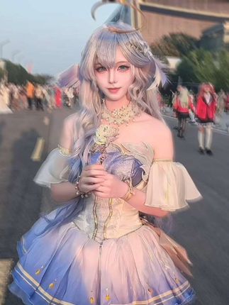 记住我们的约定 下次要再见哦#COS #知更鸟 #崩坏星穹铁道 #cosplay #二次元