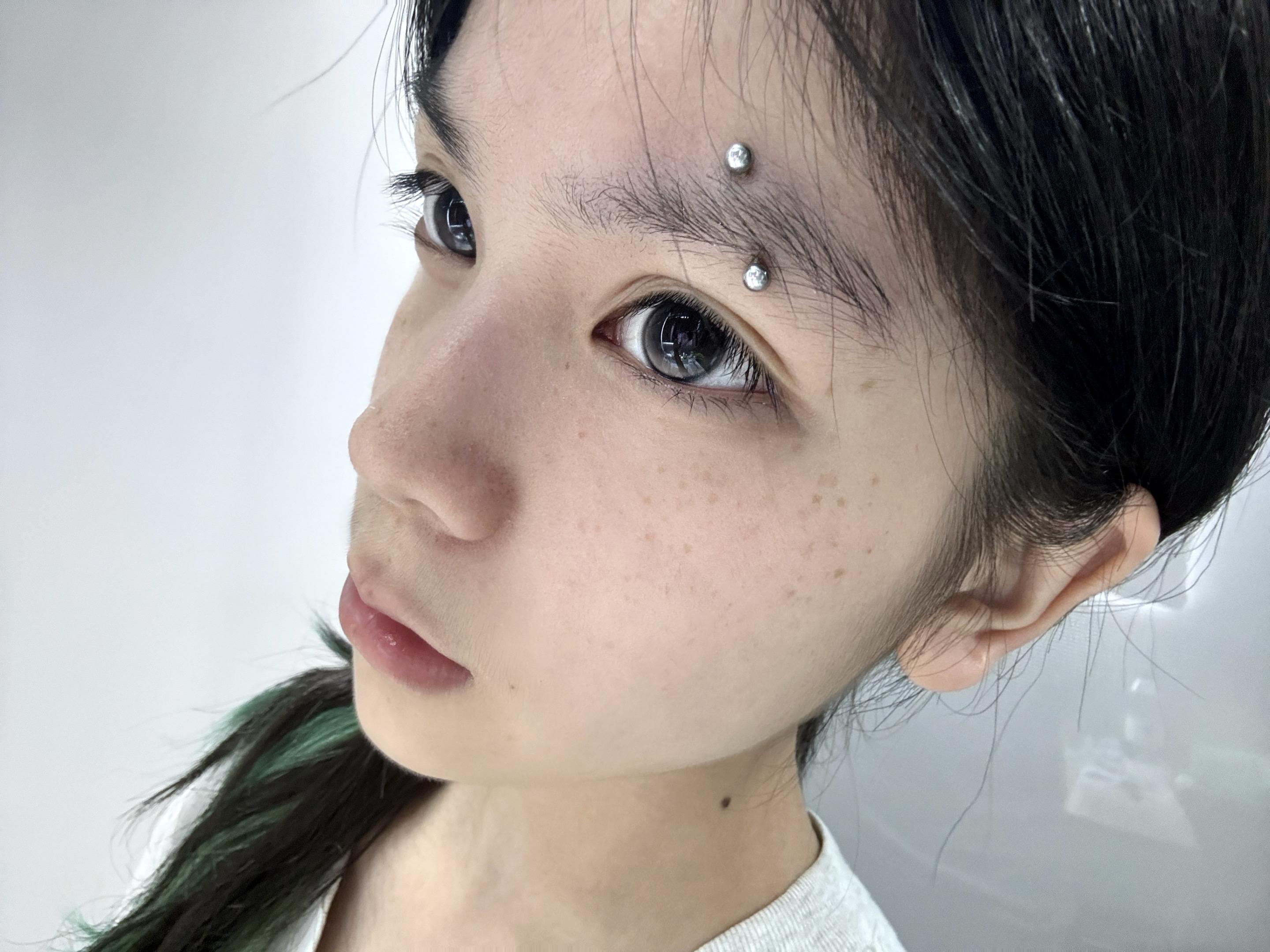 对话框像一汪深潭 我盯着它 把自己也沉了进去#eyepony羁绊眼泪