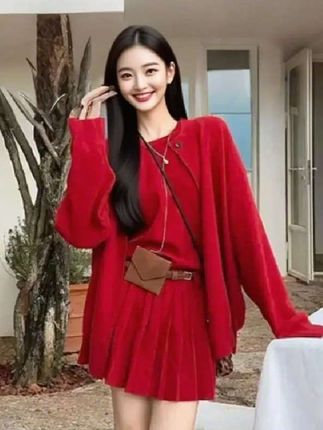 网红洋气炸街套装女针织百褶连衣裙开衫外套两件套 #随机穿搭挑战 #女装穿搭 #穿搭分享 #时尚气质穿搭 #春秋穿搭 @巨量千川 @DOU+小助手