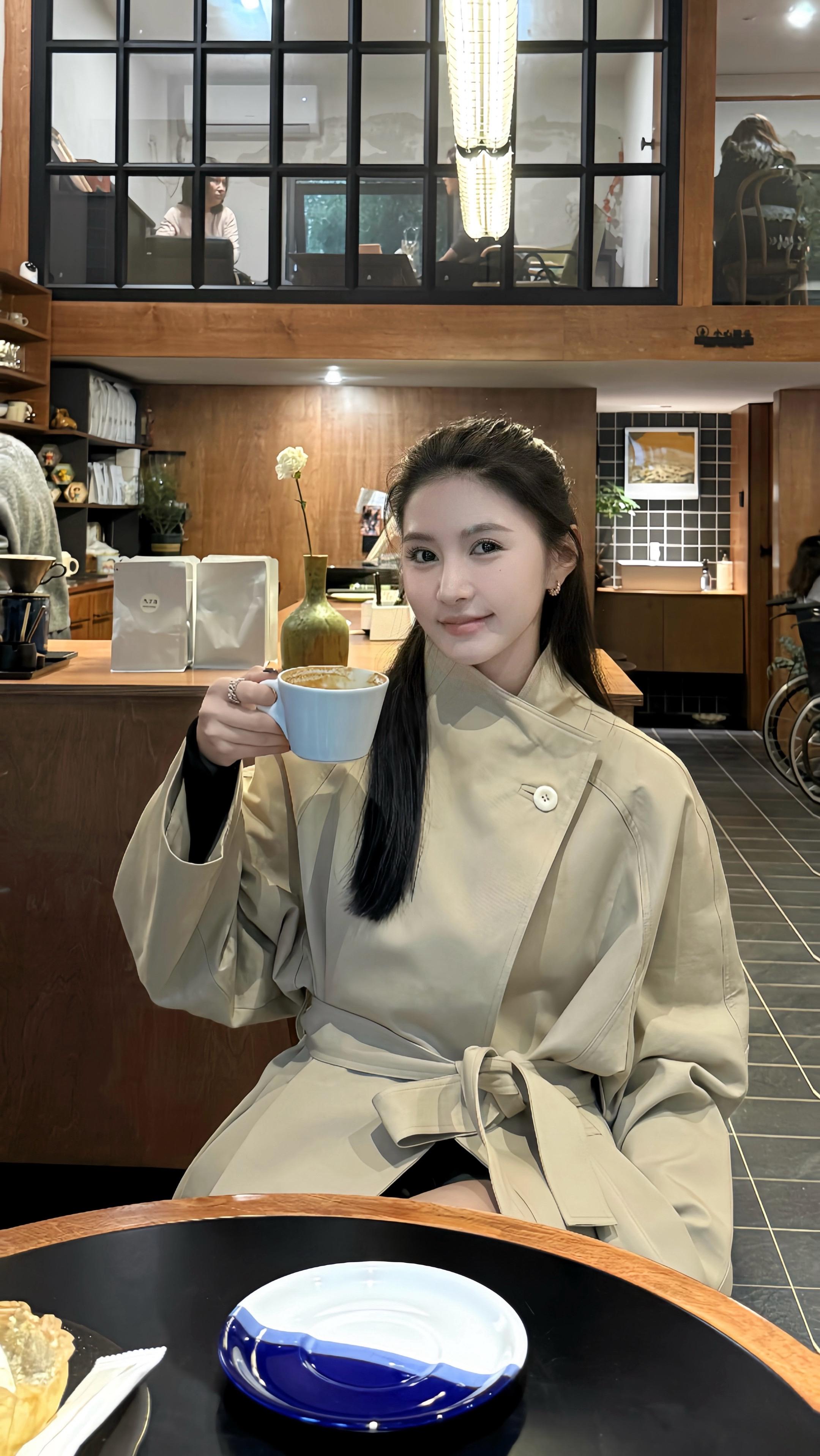 想吃甜点 想去电影院 想你在身边