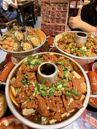 华莱士格局终于打开了,10件套昨天还卖102,今天只要29.9了#华莱士团购 #汉堡炸鸡 #妈呀太香了 #北上超惠吃 #比会吃更惠吃