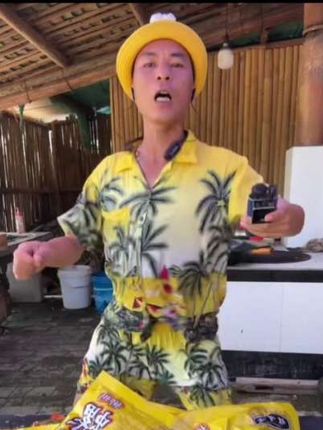 #欢仔表哥 #抖音助农 #三农 #看一遍笑一遍 #搞笑