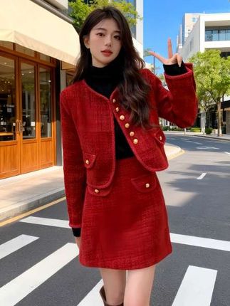 #秋季不露腿穿搭#早秋冷冽又随性的气质穿搭#微胖女生秋季显瘦卫衣合集#秋季基础款外套如何摆脱路人感#秋天夹克穿搭技巧