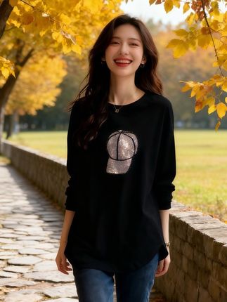 春秋穿这件太绝!弧形下摆遮胯又藏肉,宽松大码不挑身材,外穿内搭都好看,软乎乎面料贴身穿超舒服~#长袖t恤 #大码女装 #不挑年龄不挑身材 #遮肉显瘦 #时尚舒适