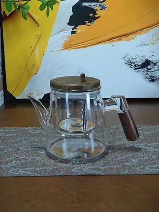 #上热门 茶壶泡茶家用耐热茶水分离杯, 新款加厚玻璃茶具,全玻璃内胆飘逸杯泡茶壶#飘逸杯 #泡茶壶 #泡茶神器 #茶水分离杯 @DOU+小助手 @DOU+上热门