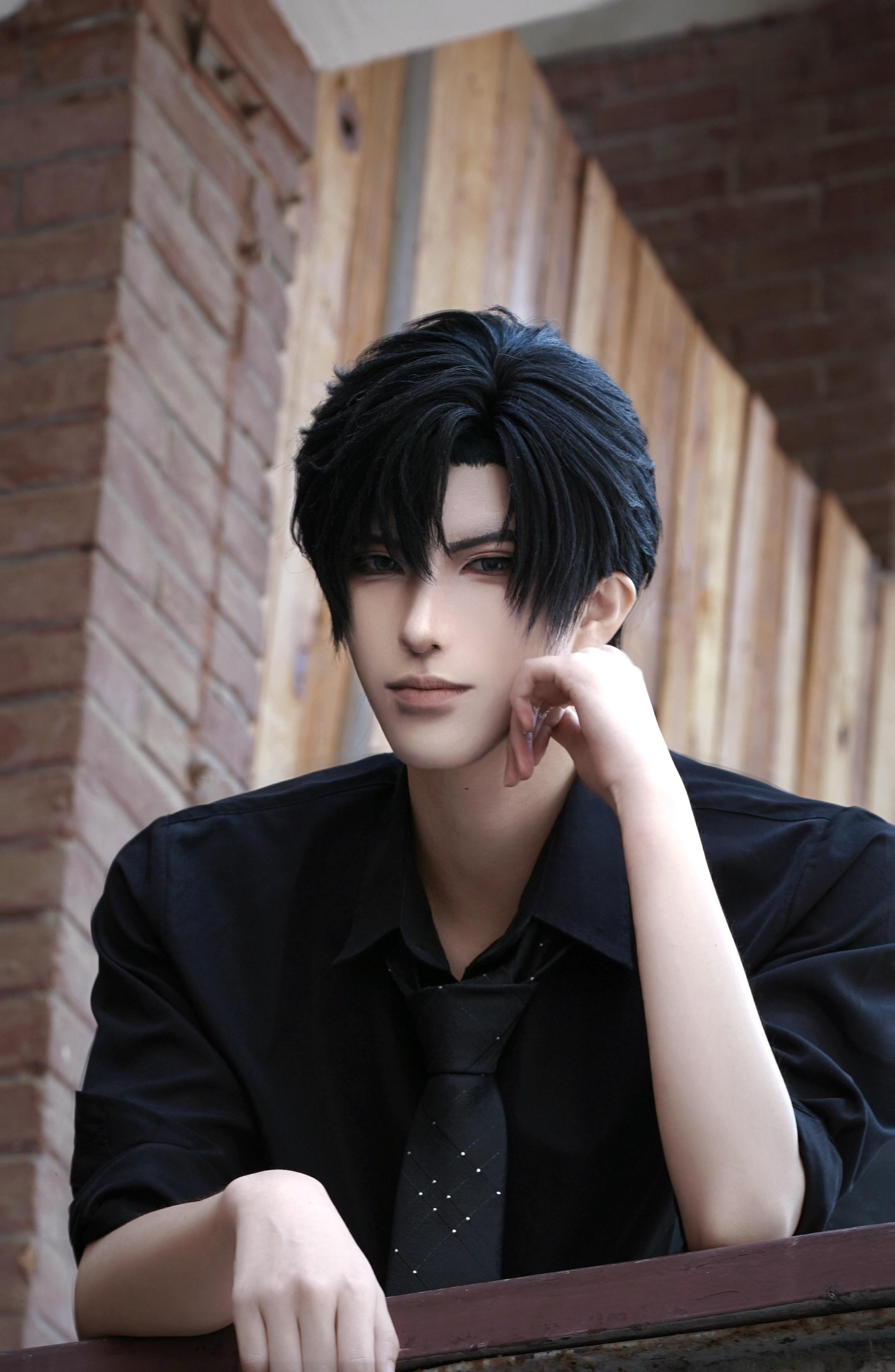 我的目光属于你很久了。#黎深 #cos #恋与深空