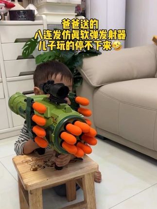 太太太好玩了!小手一按就能发射八连发,还能锻炼手眼协调,不用电池,机械式原理,儿子玩的太入戏了!#新奇特玩具 #儿童玩具 #男孩玩具