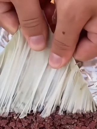 新型防水丁基胶补漏胶,如果你家瓦房漏水楼顶渗水彩钢瓦裂缝漏水就用它#实用好物 #五金工具 #施工现场实拍 #高性能实用工具 #好物推荐@DOU+小助手 @巨量千川