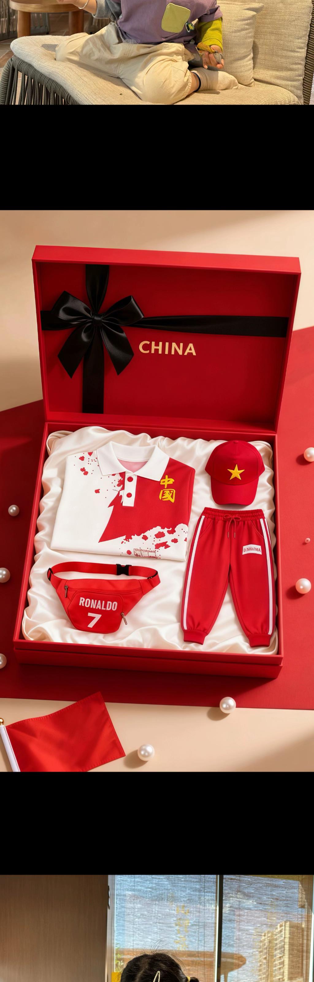 “🇨🇳如果信念有颜色,那一定是中国红” “🇨🇳目光所至皆为华夏 五星闪耀皆为信仰”#国庆 #我爱我的祖国 #喜迎国庆 #氛围感拉满 #童装 @抖加🔥上热门🔥dou+🔥热点宝