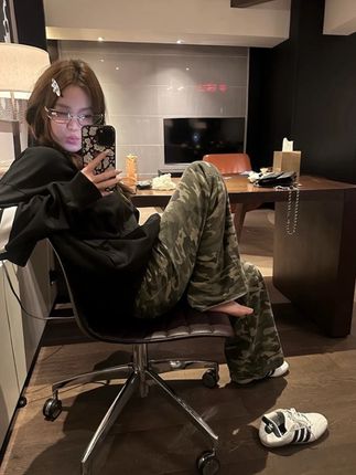 【首尔欧尼】新品杠条夹克衫薄款外套上衣+复古迷彩牛仔裤 #ootd穿搭 #小众设计感 #韩系穿搭 #酷女孩穿搭 #复古风穿搭