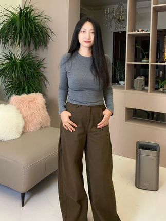 #我要上热门 #通勤搭配 #基础款t恤 #修身显瘦 #内搭外穿都好看