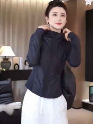 #高级感穿搭#外套#气质穿搭#谁穿谁好看#穿出高级感