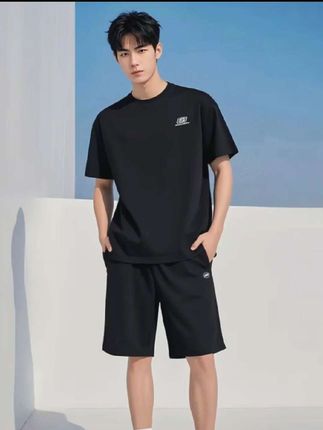 斯凯奇2025春夏季圆领纯棉短袖男士基础款百 搭潮流运动休闲上衣#短袖t恤 #夏季穿搭 #青春活力 #男生穿搭 #休闲百搭