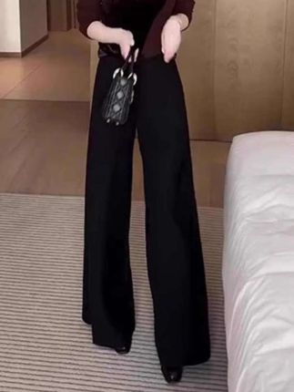 #显高显瘦显腿长 #优雅气质 #裤子 #时尚洋气 @抖音小助手