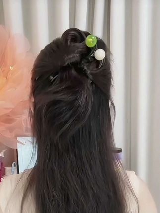 #头饰搭配 #简单好看发型 #日常发型 #简单的盘发教程视频 #发饰发夹