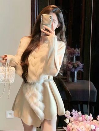 2025秋装中长款狐狸毛领收腰毛呢针织女外套#甜美穿搭 #轻熟风 #韩式穿搭 #约会穿搭 #温柔穿搭