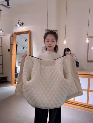 #秋冬新款 #女童穿搭 #潮童必备 #高品质童装 #女童加绒外套