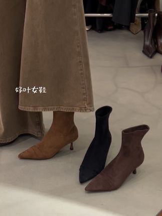 小猫跟🔥很舒服 #穿出高级感 #绒面瘦瘦靴 #软底软面穿上超舒服 #短靴 #脚宽脚胖都可以