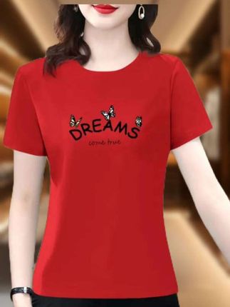 想要穿出减龄显瘦的效果吗?那就试试这件女士纯棉短袖吧!它是纯棉材质的,非常舒服,而且款式简约大方,很适合日常穿搭。同时它的版型宽松,包容性很强,无论胖瘦都能驾驭哦!#面料柔软舒适 #时尚潮流#短袖t恤 #怎么穿都好看 #时尚大气