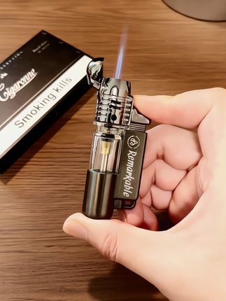 金属与透明气仓的结合,机械感拉满!#透明仓打火机 #小众设计感 #机械感 #工业风 #赛博朋克