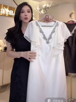 #品质女装#收腰连衣裙 #优雅气质 #高级感穿搭 #甜美穿搭