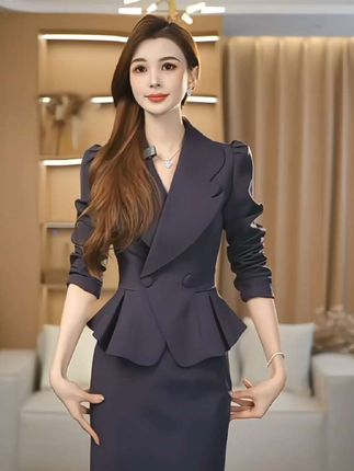罗曼定制 原创设计女装法式女神范时尚修身时尚套装秋季连衣裙#气质套装 #时尚套装 #高级感 #时尚优雅 #高端女装