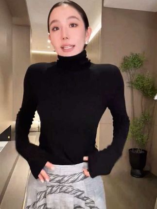 一整个冬天这一件内搭足已,又保暖又舒服,而且还显的人薄#内搭外穿都好看 #针织毛衣 #高级感穿搭 #气质穿搭 #李慧儿