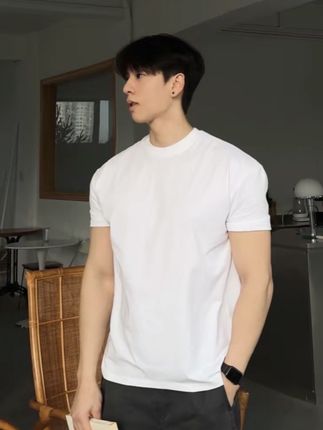 BEESTRONG春夏显型版纯色32支重磅索罗娜运动休闲圆领T恤Sorona ®#跑步会影响血压吗 #怎么算行为消耗的热量 #怎样减肥更有效果 #喝多可乐有什么危害 @抖音小助手 @DOU+好生意 @DOU+上热门